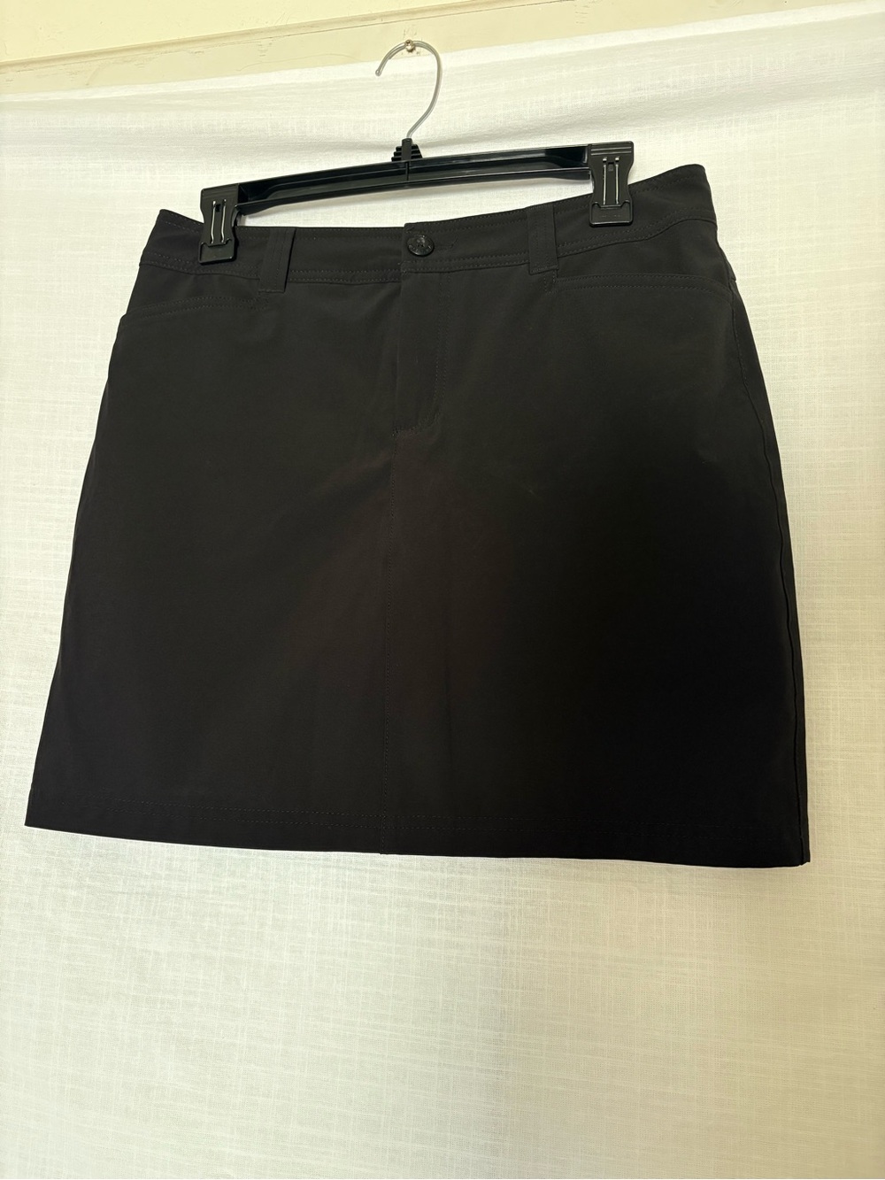 Eddie Bauer Black Women's Skort Size 4